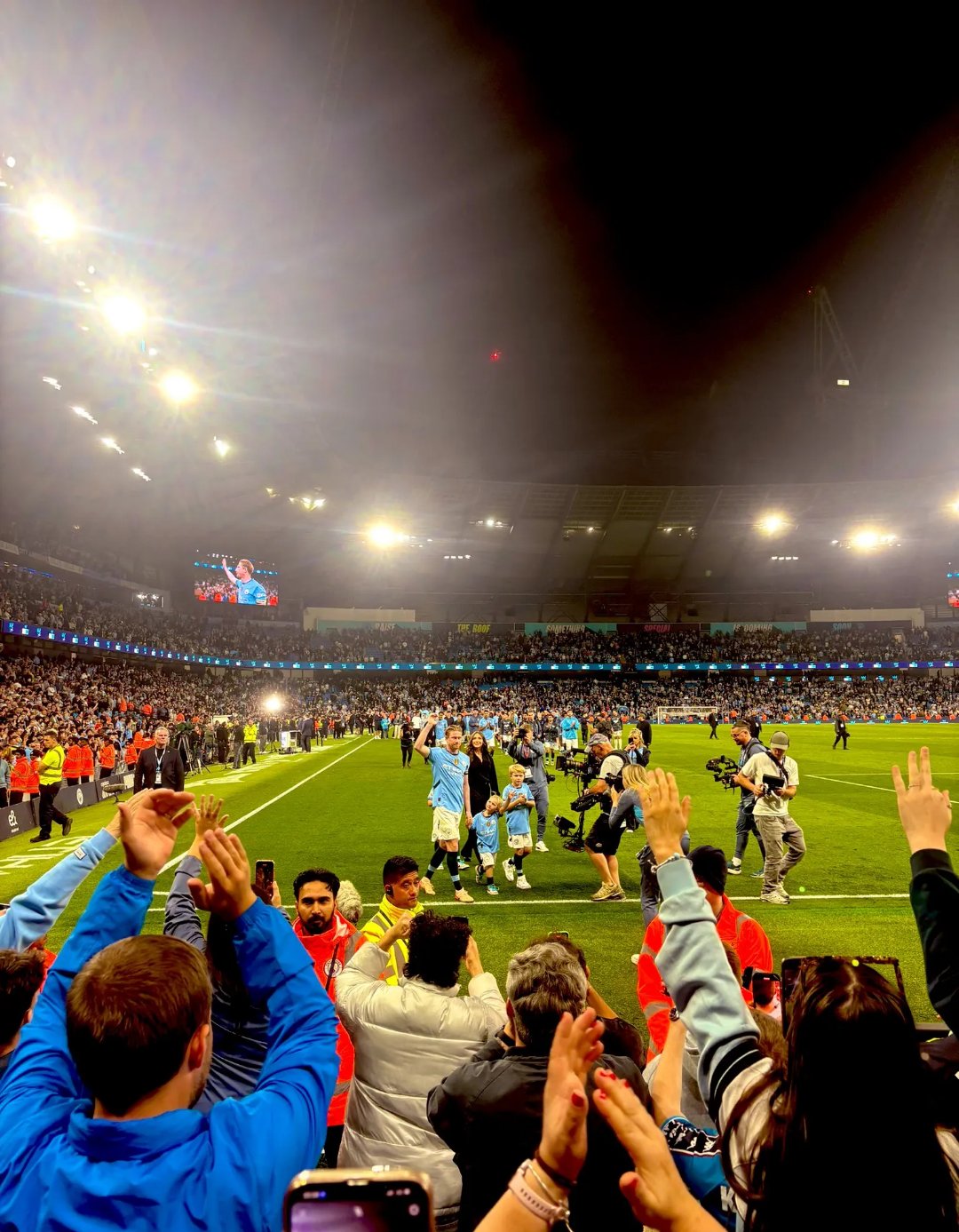 星空体育官网关于德布劳内赛事官方发布赛况扑朔迷离新规，篮网争议不断！的信息